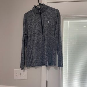 Under Armour long sleeve heat gear top